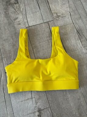 Women’s Ptula Pureluxe Summit Yellow Scoop Neck Sports Bra